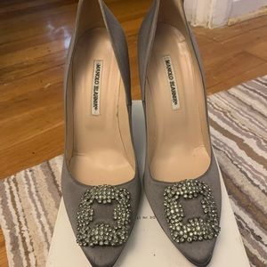 Gunmetal Grey Manolo Blahnik size 42